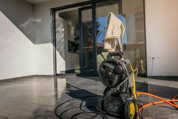 Best Factory Floor Cleaning  in Williston, FL